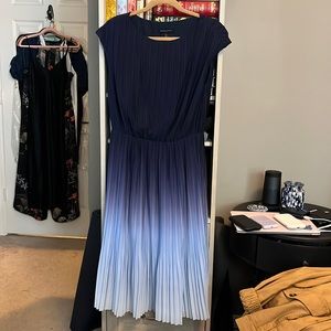 NWT Banana Republic Factory ombré midi dress